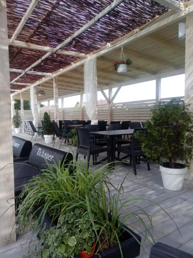 Old Tree Village & Restaurant Auschwitz Exterior foto